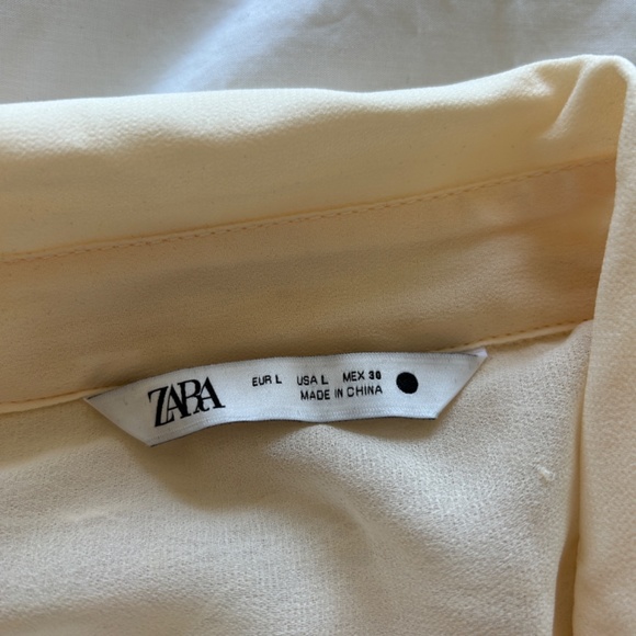 Zara decorative button up shirt - Picture 4 of 4